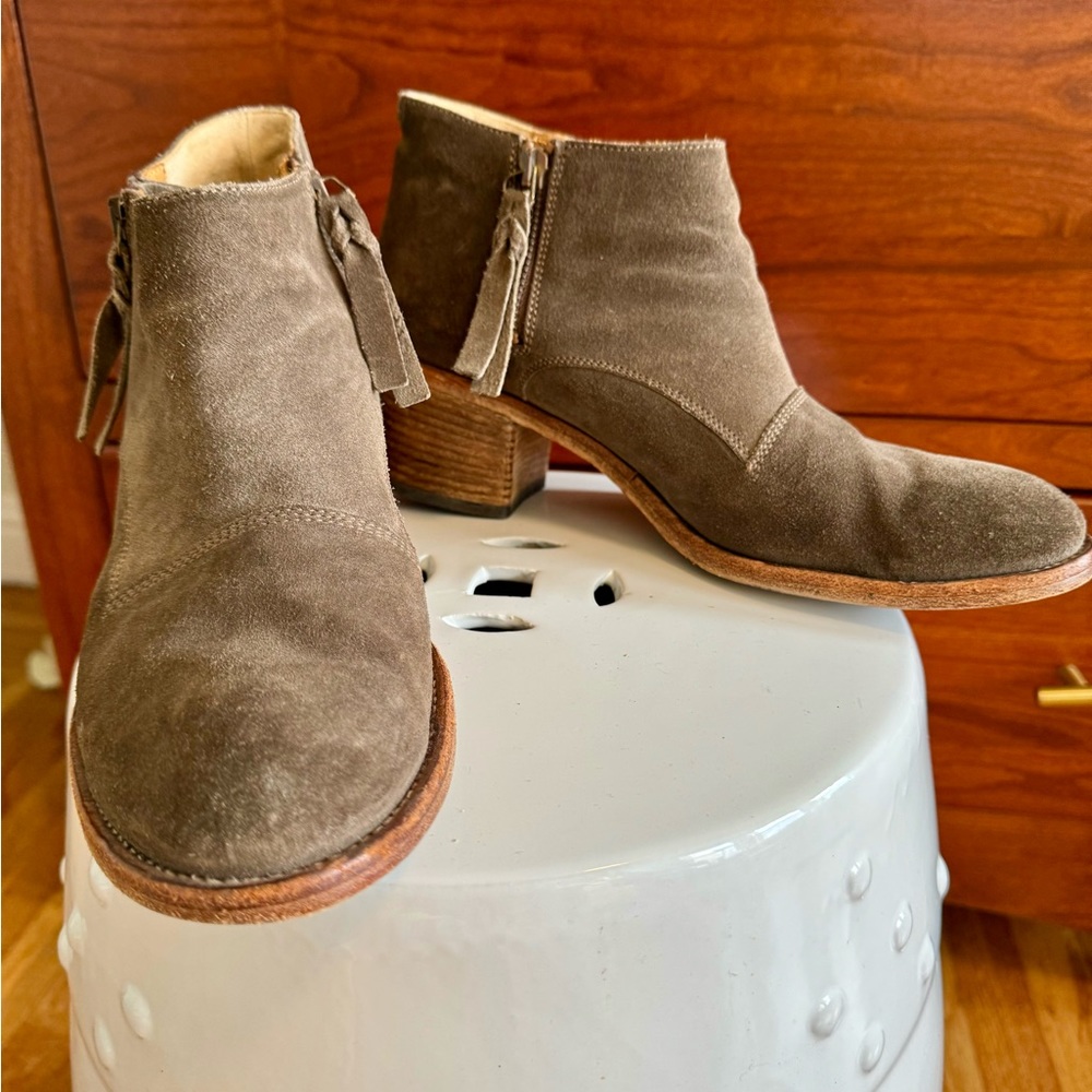 Alberto Fermani Suede boots - Excellent Pre-Owned Condition - Made in Italy
